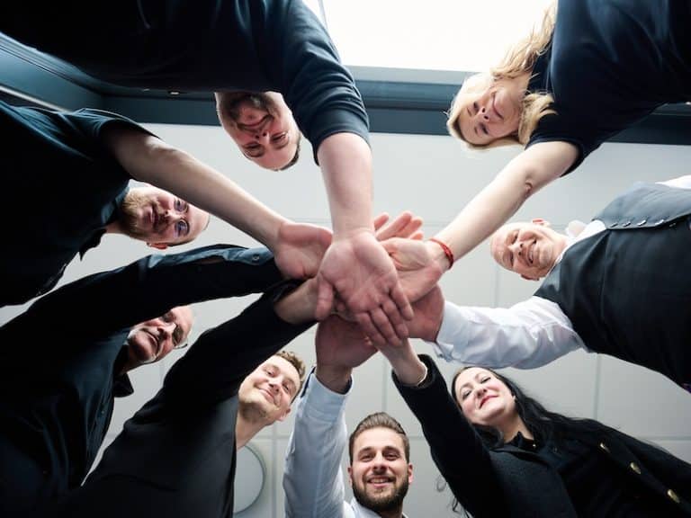 Challenges helfen dabei, die Motivation im Team zum Jahresende hoch zu halten.